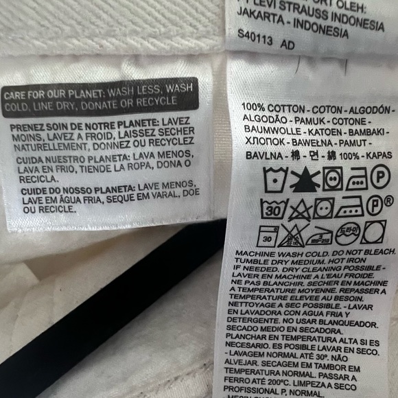 Levi’s 501 Denim Shorts - Mid Length - Picture 6 of 7